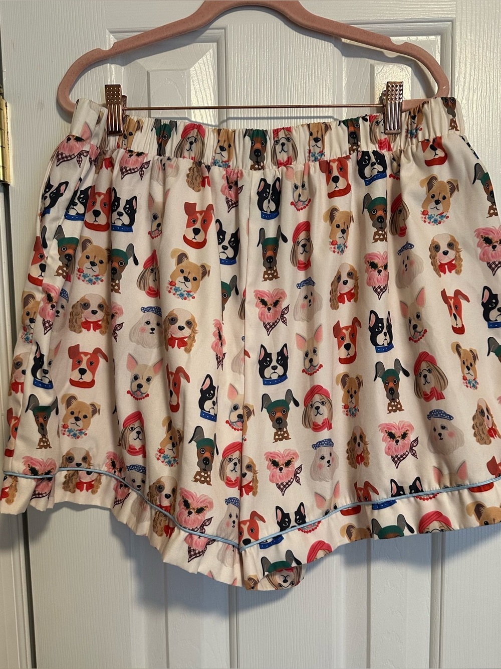 Cider women’s Cream shorts with Colorful Dog Faces size 4xl
